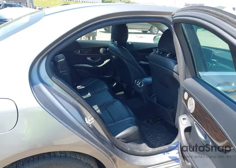 2015 Mercedes-Benz C 300 4Matic/Luxury 4Matic/Sport 4Matic из США, поврежденный, VIN 55SWF4KB6FU027372